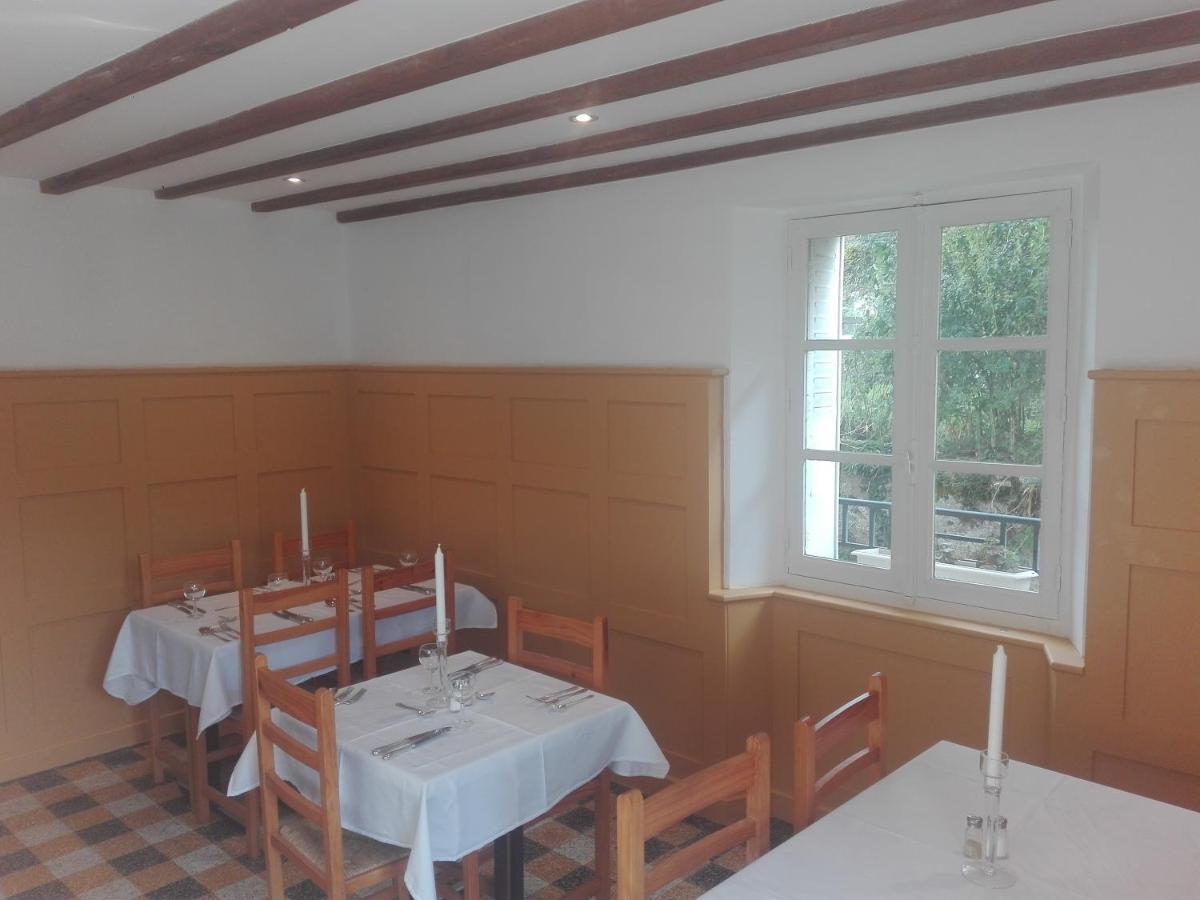 L'Esquilon Chambre D'Hote Panzió Thiat Kültér fotó